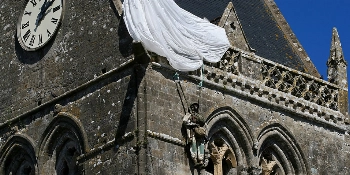 France Small Group Golf Tour Vacation Package Parachute Memorial in Sainte-Mère-Église - PerryGolf